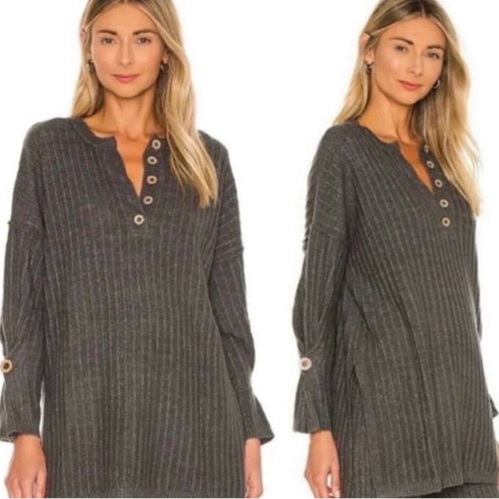 Intimately Free People Ribbed slouchy around the clock tunic sweater size: S